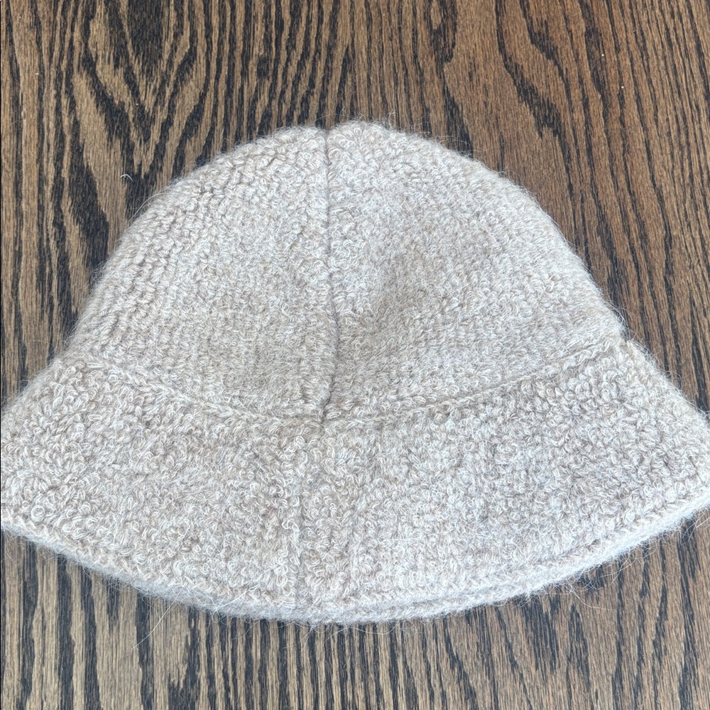 Celine Beige Wool Bucket Hat with White Logo - Picture 3 of 6